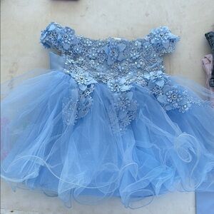 Blue Elegant Off-the-Shoulder Baby Gown